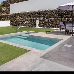 Villa Mireya